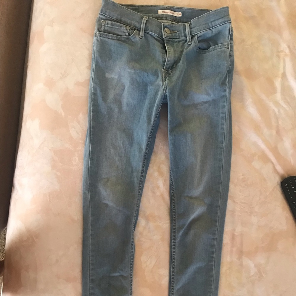 Levi’s skinny jeans size 29